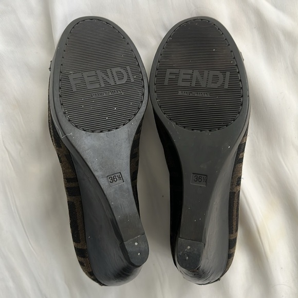 Fendi Zucca Print with big metal FF logo wedge. - Picture 8 of 12